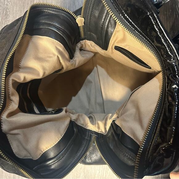 Gustto Black and Brown Genuine Leather Prato Bag - Picture 5 of 9